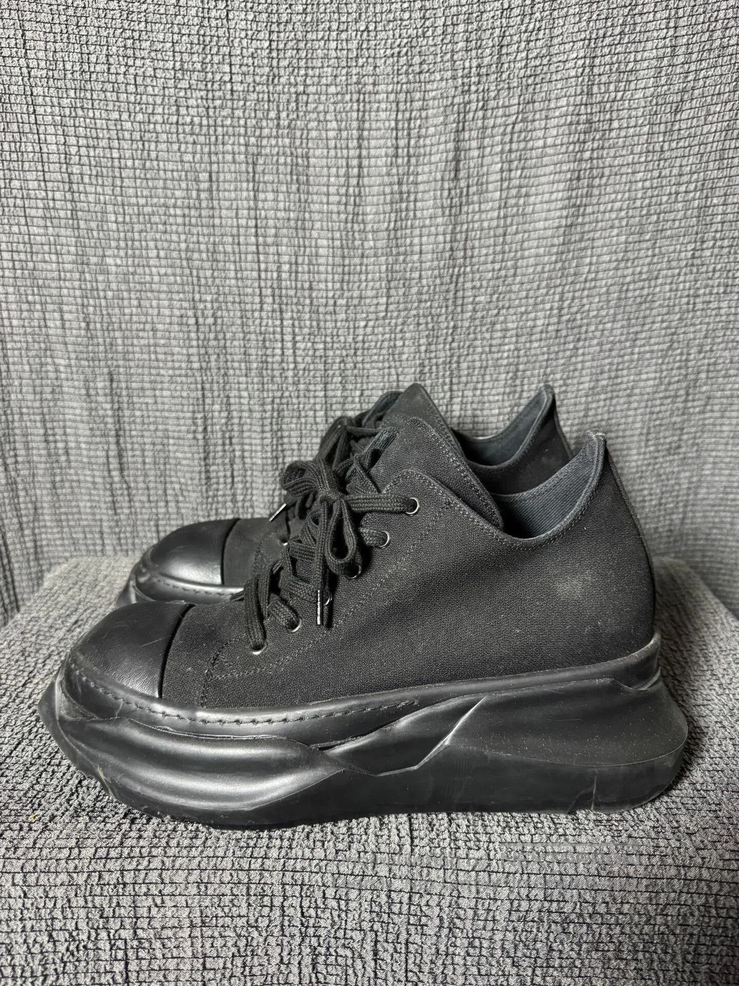 Rick Owens Rick Owens Black Tank Bottom Low Sneakers. Size US 8 / EU 41 - 3 Thumbnail