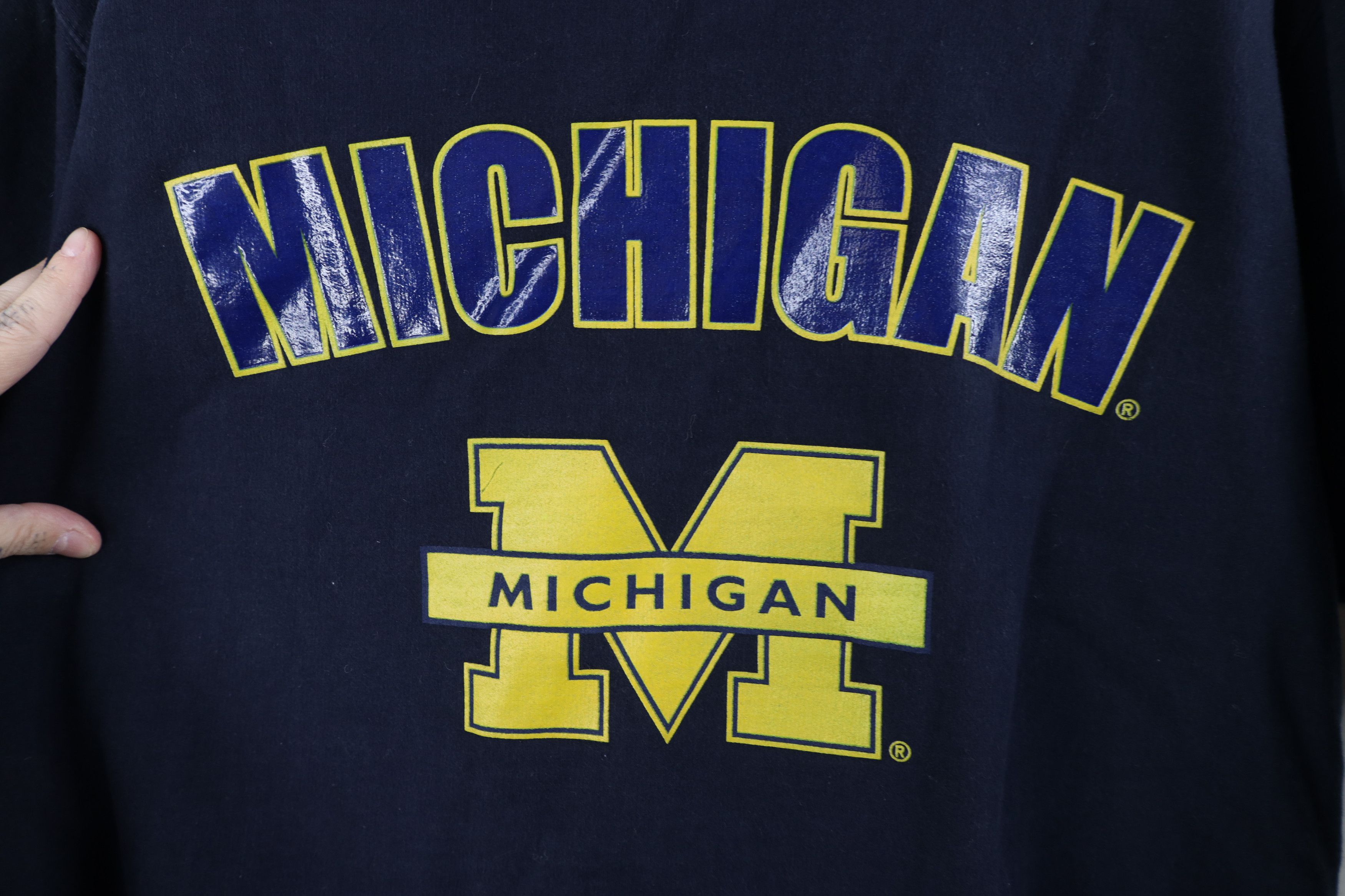 Vintage Vintage 90s Spell University of Michigan Hoodie Sweatshirt Size XL / US 12-14 / IT 48-50 - 4 Thumbnail