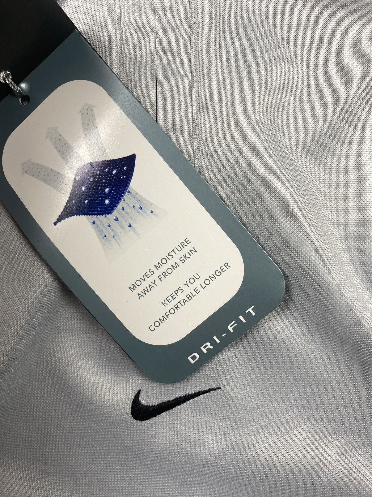 Nike New Vintage Nike Court Center Logo Drill Y2K Polo T Shirt Size US XL / EU 56 / 4 - 12 Thumbnail