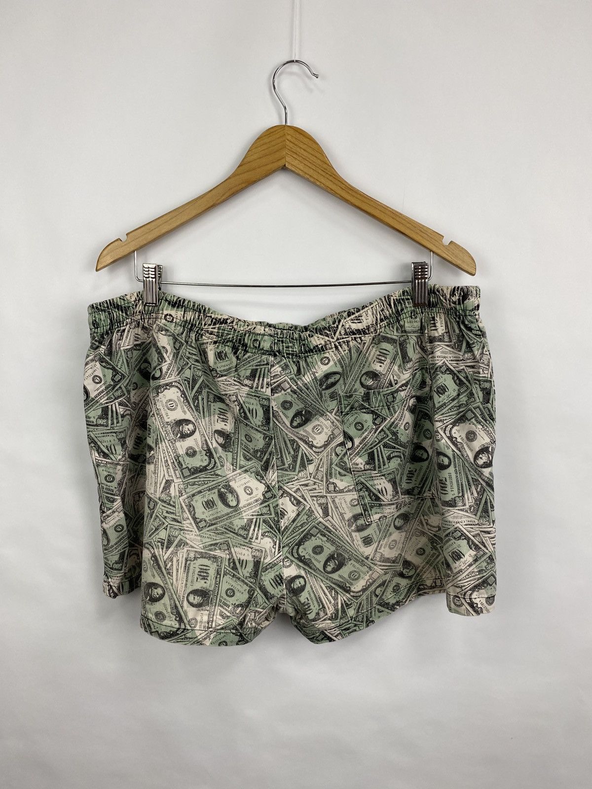 Vintage 💸 Vintage 90s Dollars monogram shorts art crazy hype Y2K USA Size US 34 / EU 50 - 6 Thumbnail