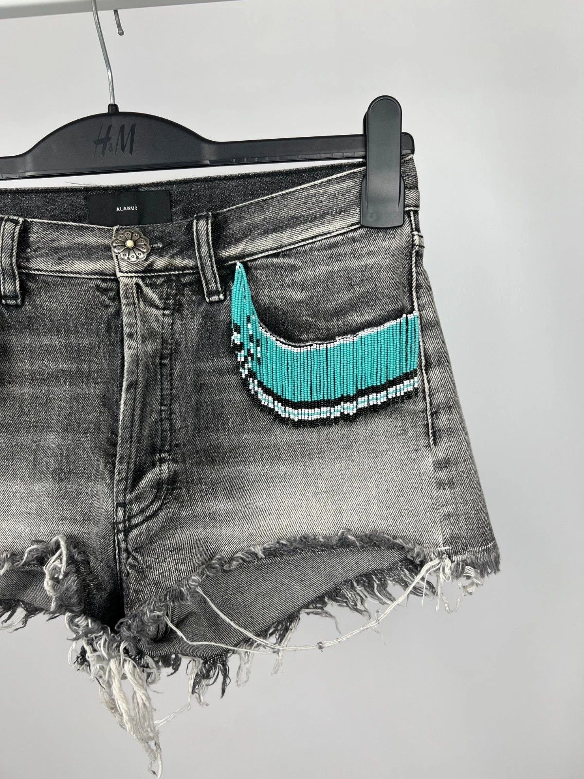 Alanui Alanui Cotton Cut-Off Embellishment Jeans Denim Shorts Size 28" / US 6 / IT 42 - 3 Thumbnail