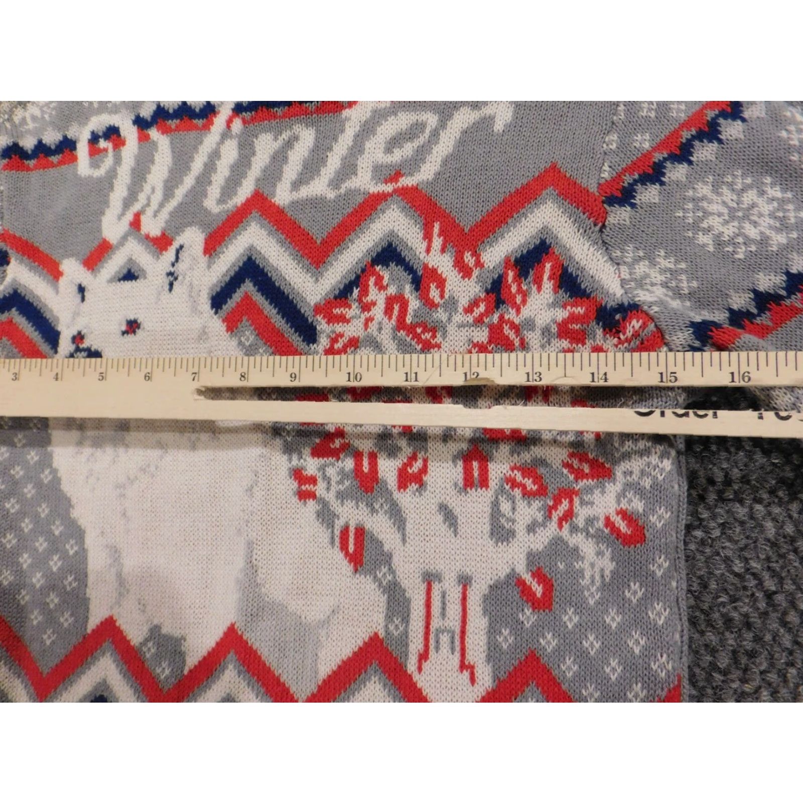 Vintage Game of Thrones Womens Sweater XS Gray Pullover Striped Wolf Knit Crew Neck pullover Winter Casual Regular Women Mens? Size XS / US 0-2 / IT 36-38 - 5 Thumbnail