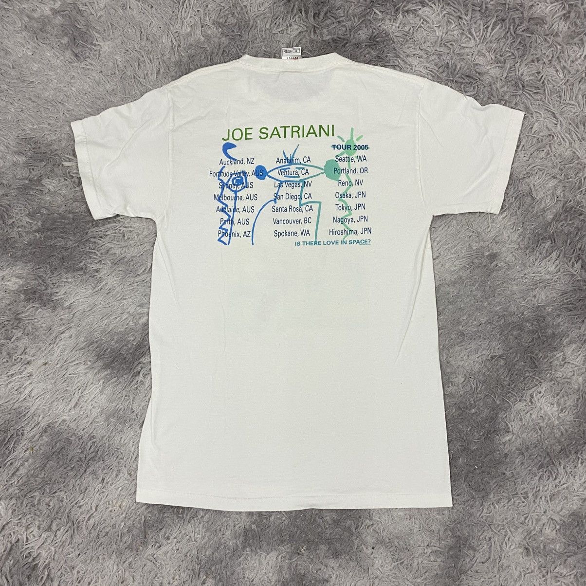 Band Tees Vintage Y2K guitarist joe satriani band tour Size US S / EU 44-46 / 1 - 2 Thumbnail