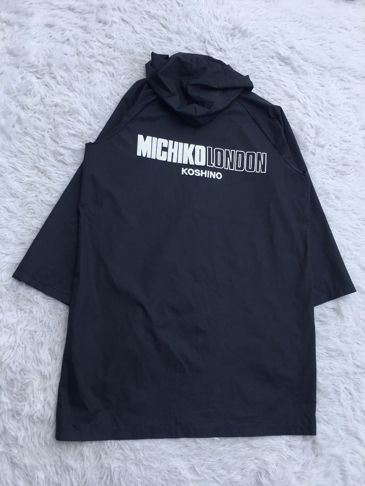 Japanese Brand Rare Michiko Koshino London Long Raincoat /Nylon Outerwear Size US L / EU 52-54 / 3 - 2 Thumbnail