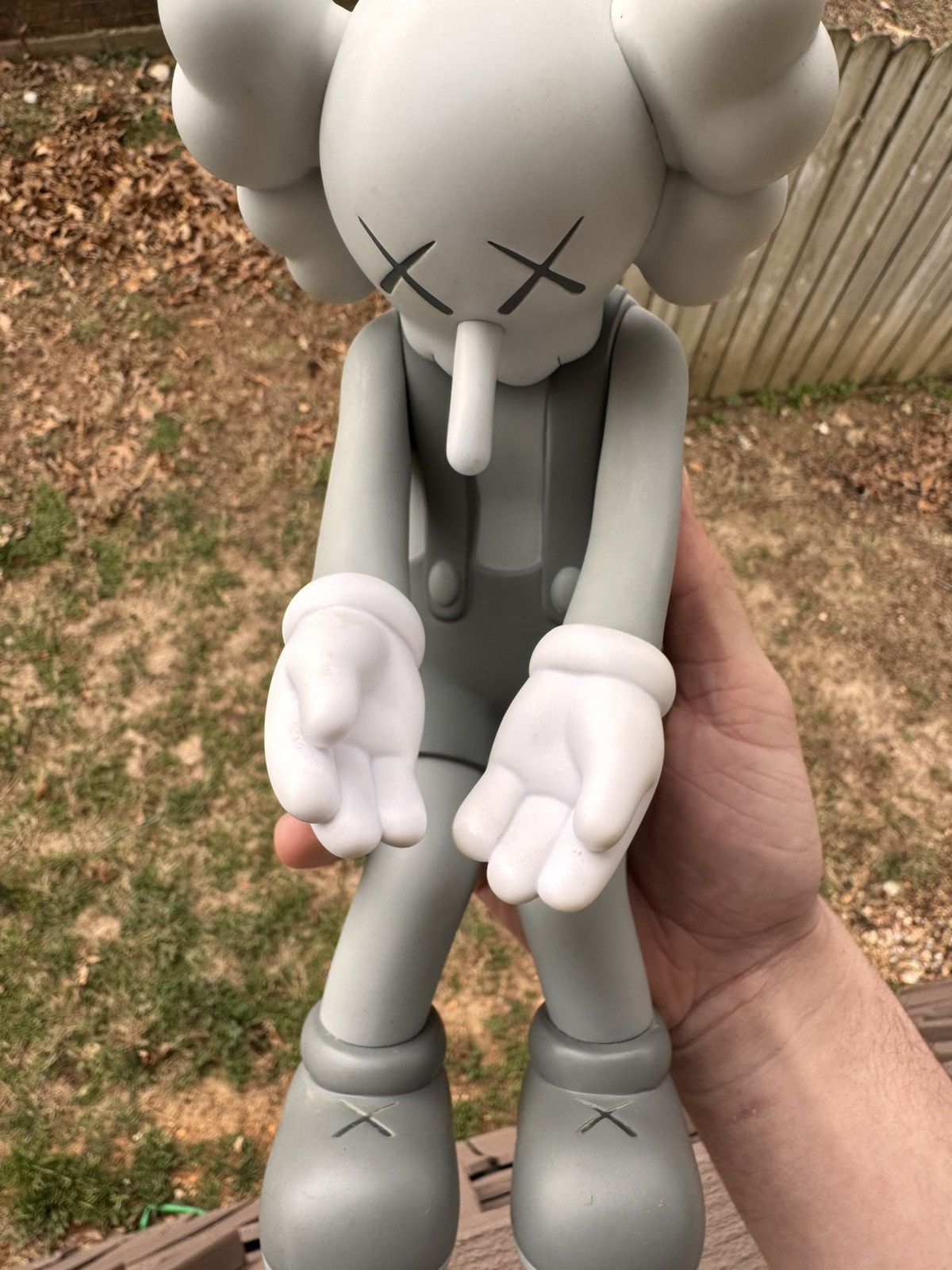 Kaws Kaws Small Lie Grey Figurine Size ONE SIZE - 5 Thumbnail