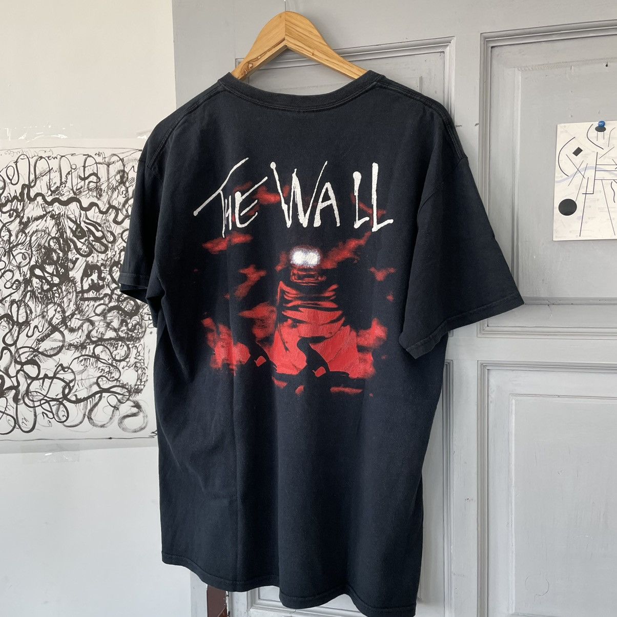 Vintage 00’s Pink Floyd the wall Classic Rock T-shirt