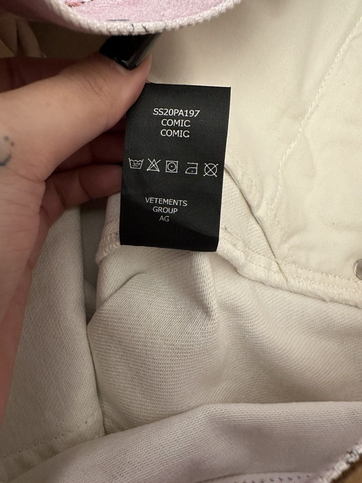 Vetements Vetements Pink Comic Denim Size US 33 - 8 Thumbnail