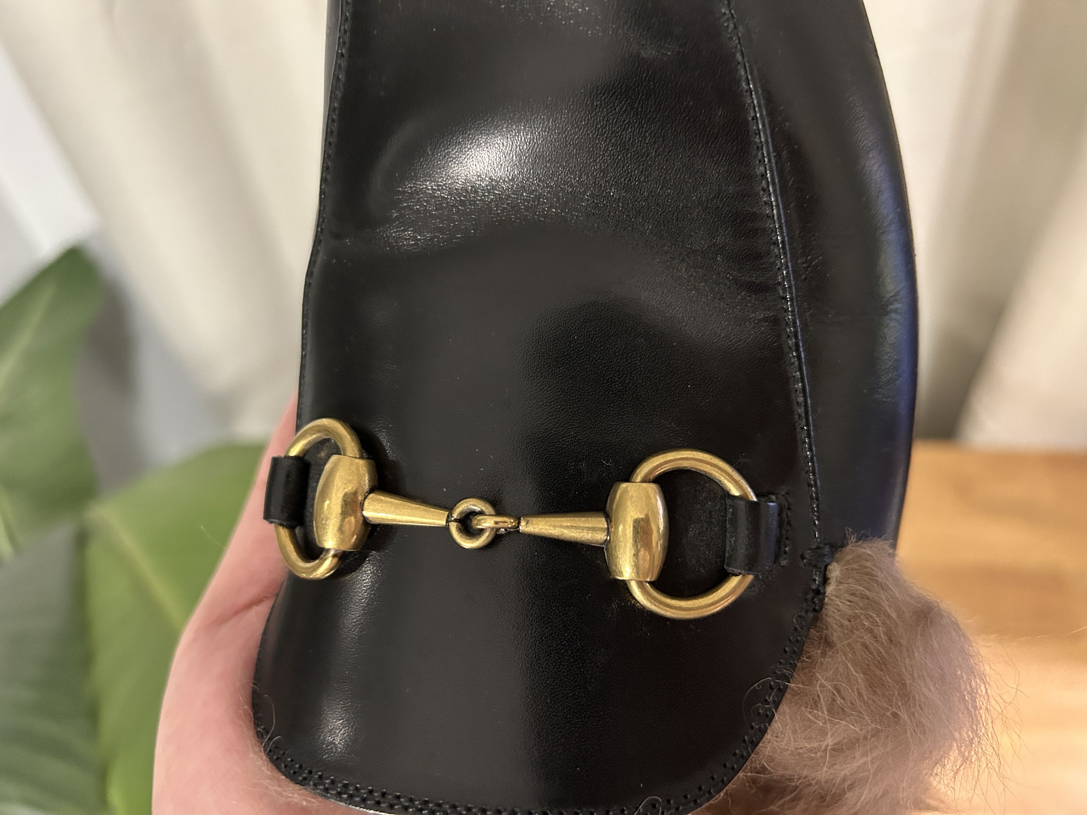 Gucci Gucci Horsebit Princetown Fur Loafers Size US 7 / EU 40 - 10 Thumbnail
