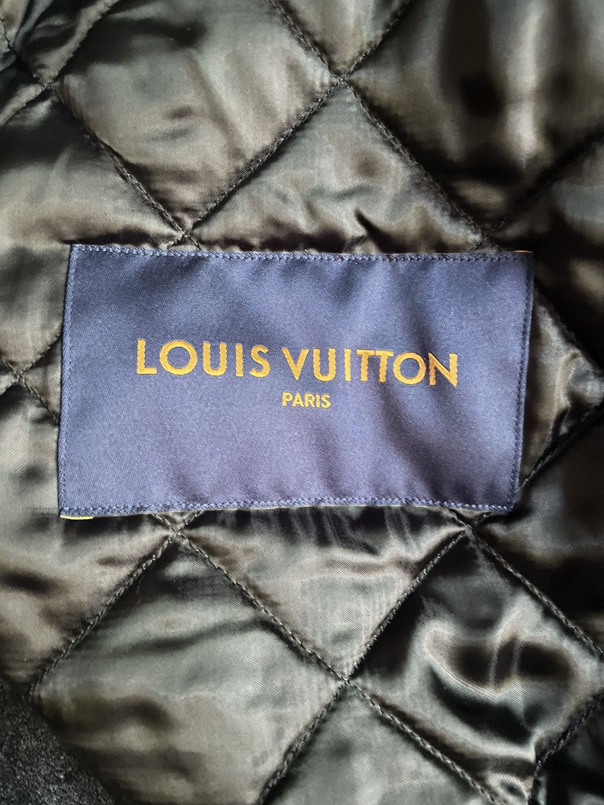 Louis Vuitton Louis Vuitton Africa Embroidered Wool Suede Jacket Size US M / EU 48-50 / 2 - 13 Thumbnail