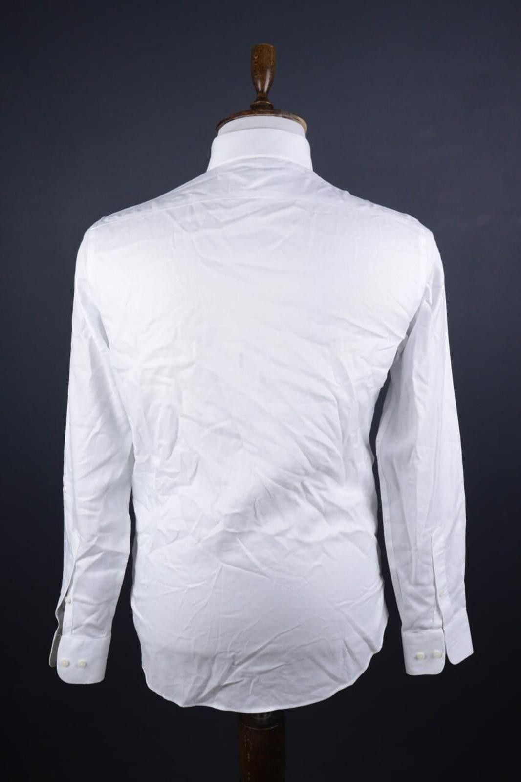 Suitsupply SuitSupply Traveller White Button Down Shirt Size 38 / 15 Size US M / EU 48-50 / 2 - 6 Thumbnail