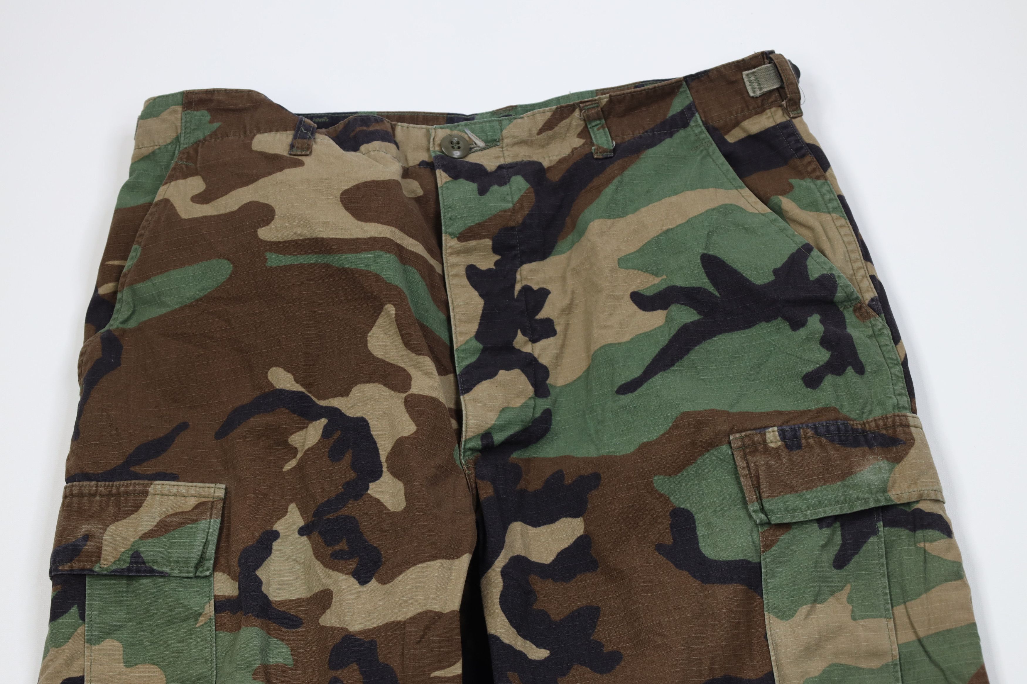 Vintage Vintage 90s USGI Woodland Camouflage Combat Cargo Pants Size US 34 / EU 50 - 2 Thumbnail