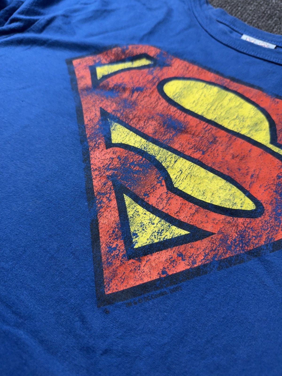 DC Comics Vintage 2009 DC Superman Distressed Graphic T-Shirt Blue Size US M / EU 48-50 / 2 - 5 Thumbnail