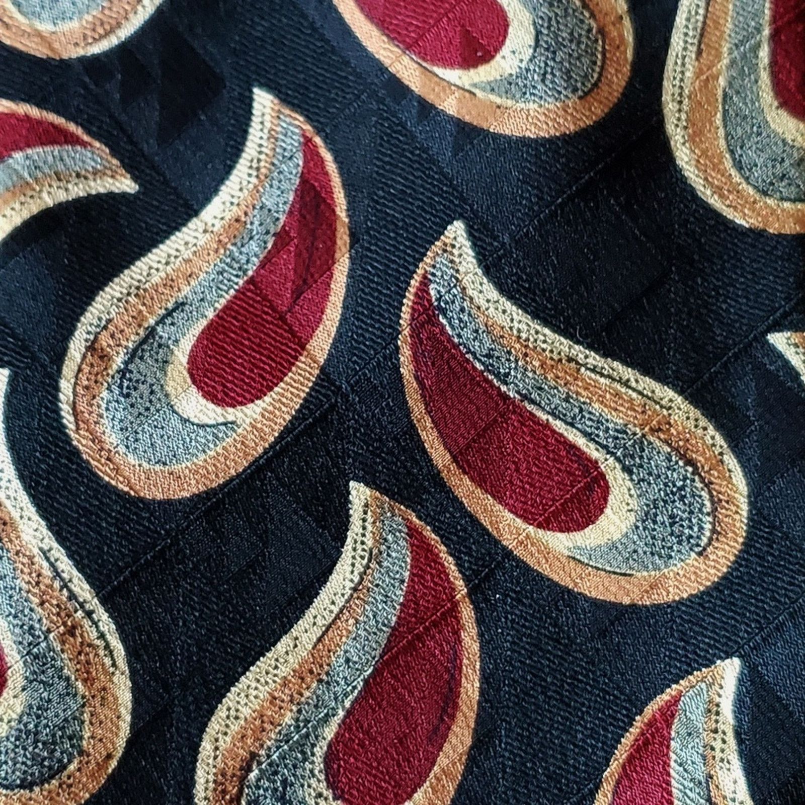 Robert Talbott TALBOTT STUDIOS * NORDSTROMS VINTAGE SILK MENS TIE Size ONE SIZE - 3 Thumbnail