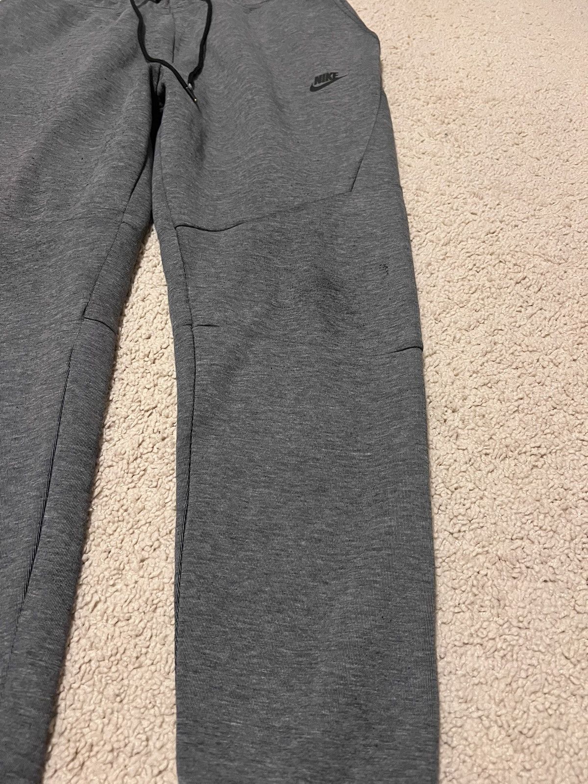 Nike Nike tech fleece joggers (1) Size US 32 / EU 48 - 2 Thumbnail