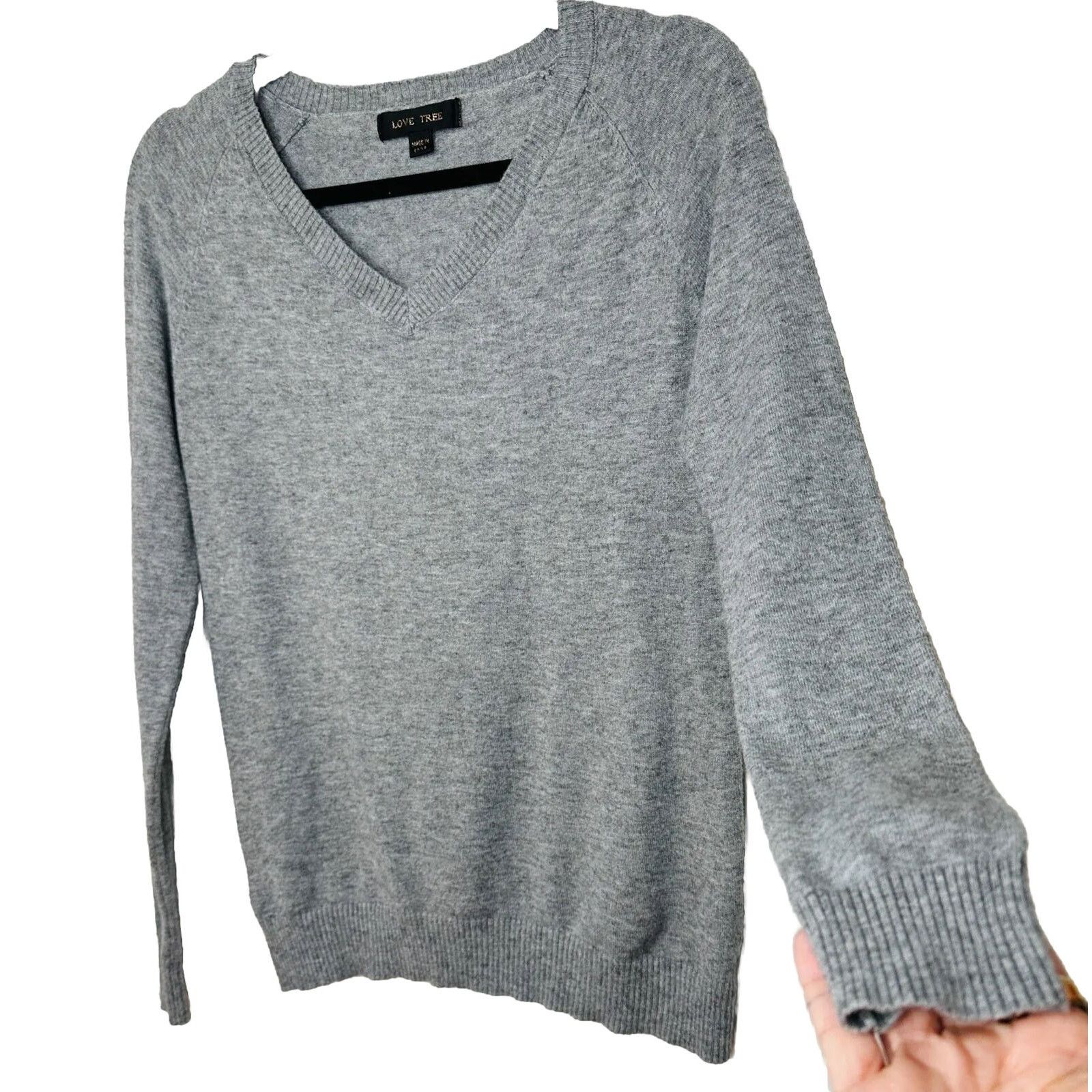 Other Love Tree Gray V-Neck Pullover Sweater Banded Hem Thin Small Size S / US 4 / IT 40 - 2 Thumbnail