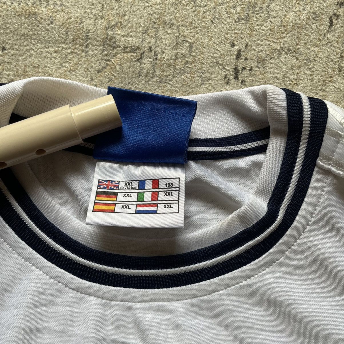 Umbro × Vintage 2000 England Home Jersey Umbro XXL (Never Worn, New) Size US XXL / EU 58 / 5 - 3 Thumbnail