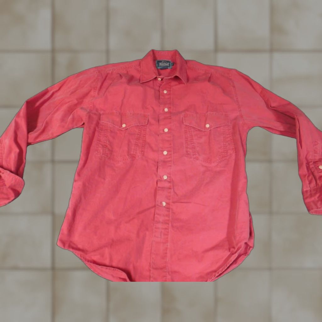 Vintage Woolrich Shirt Small Red Button-Up Long Sleeve Pockets 90s Vintage Mens Casual Knit Cotton Button-Down Collared Dishros Size US S / EU 44-46 / 1 - 1 Thumbnail