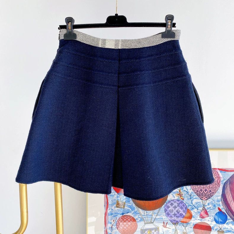 Dior Dior Skirt Size 26" / US 2 / IT 38 - 2 Thumbnail
