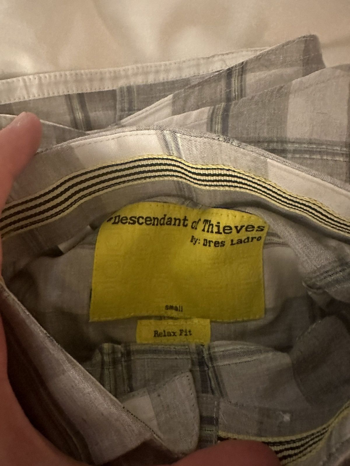 Descendant of Thieves Descendants of thieves button up plaid shirt Size US S / EU 44-46 / 1 - 3 Thumbnail