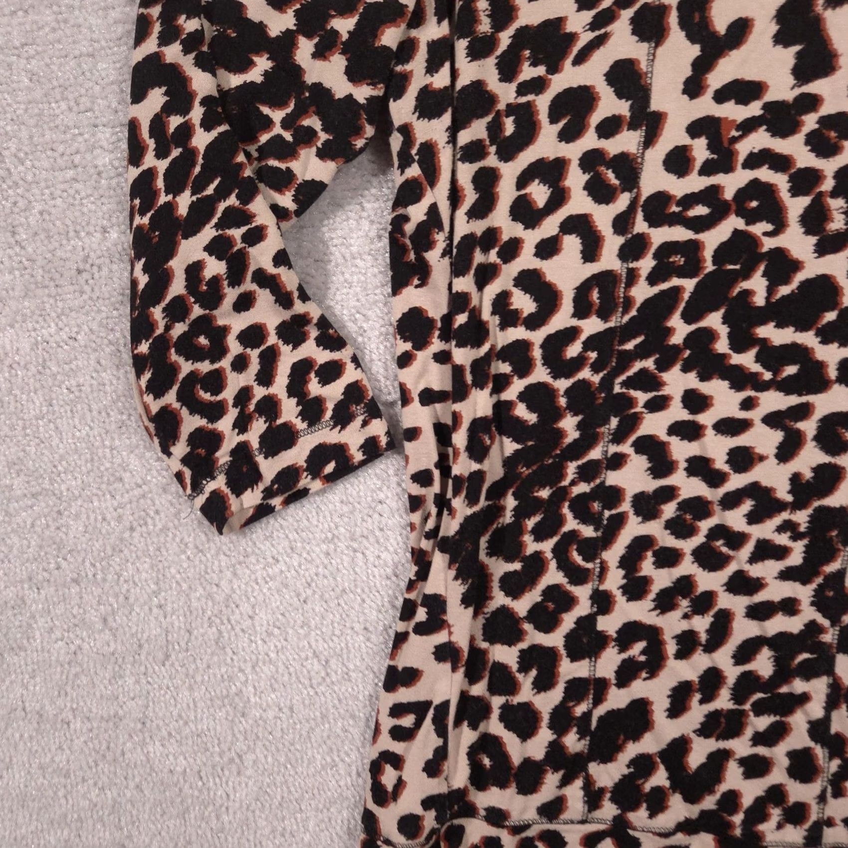 Vintage Chico's Zenergy Shirt Womens 1 Brown Leopard Print 3/4 Sleeve Stretch Tunic Top Size XS / US 0-2 / IT 36-38 - 3 Thumbnail