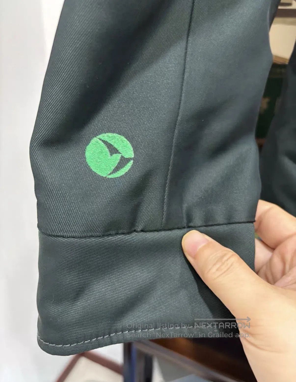 Lanvin Green Button. Size US S / EU 44-46 / 1 - 3 Thumbnail