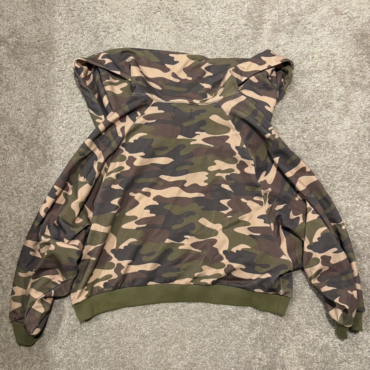Praying Praying Camo Shroud Hoodie Size US L / EU 52-54 / 3 - 6 Thumbnail
