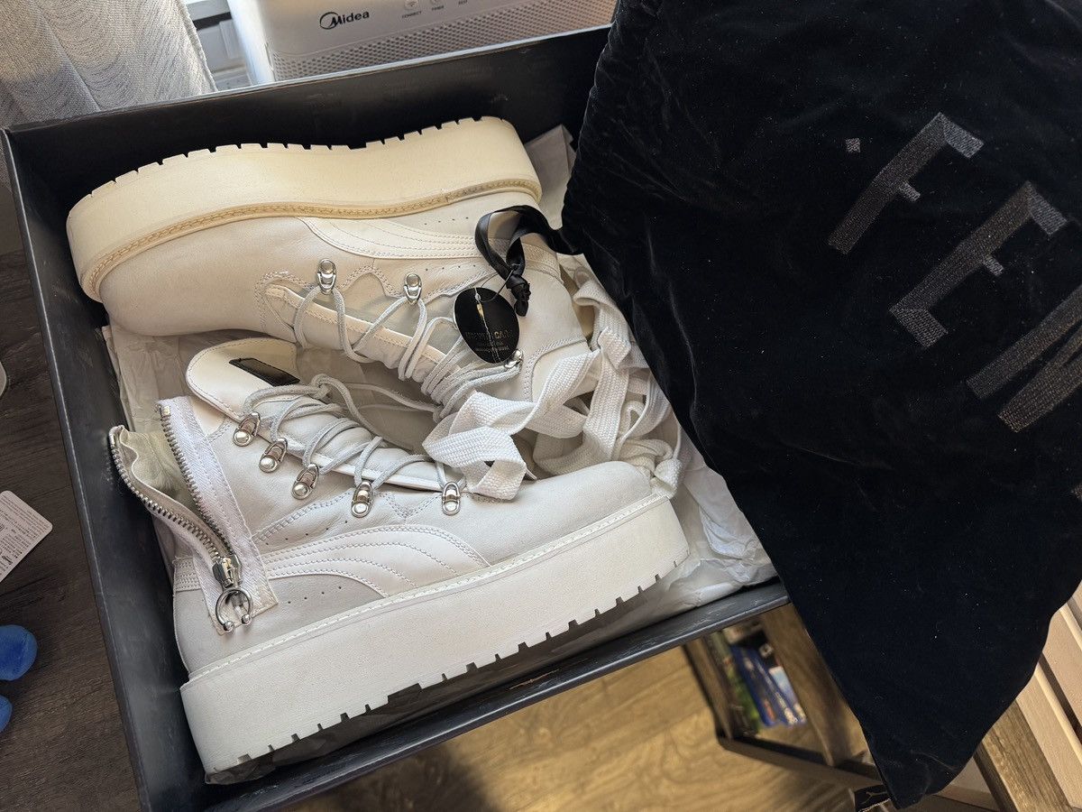 Fenty × Puma Fenty Sneaker Boot Set (SIZE Women’s 11.5 / Men’s 10) Size US 11.5 / IT 41.5 - 1 Thumbnail
