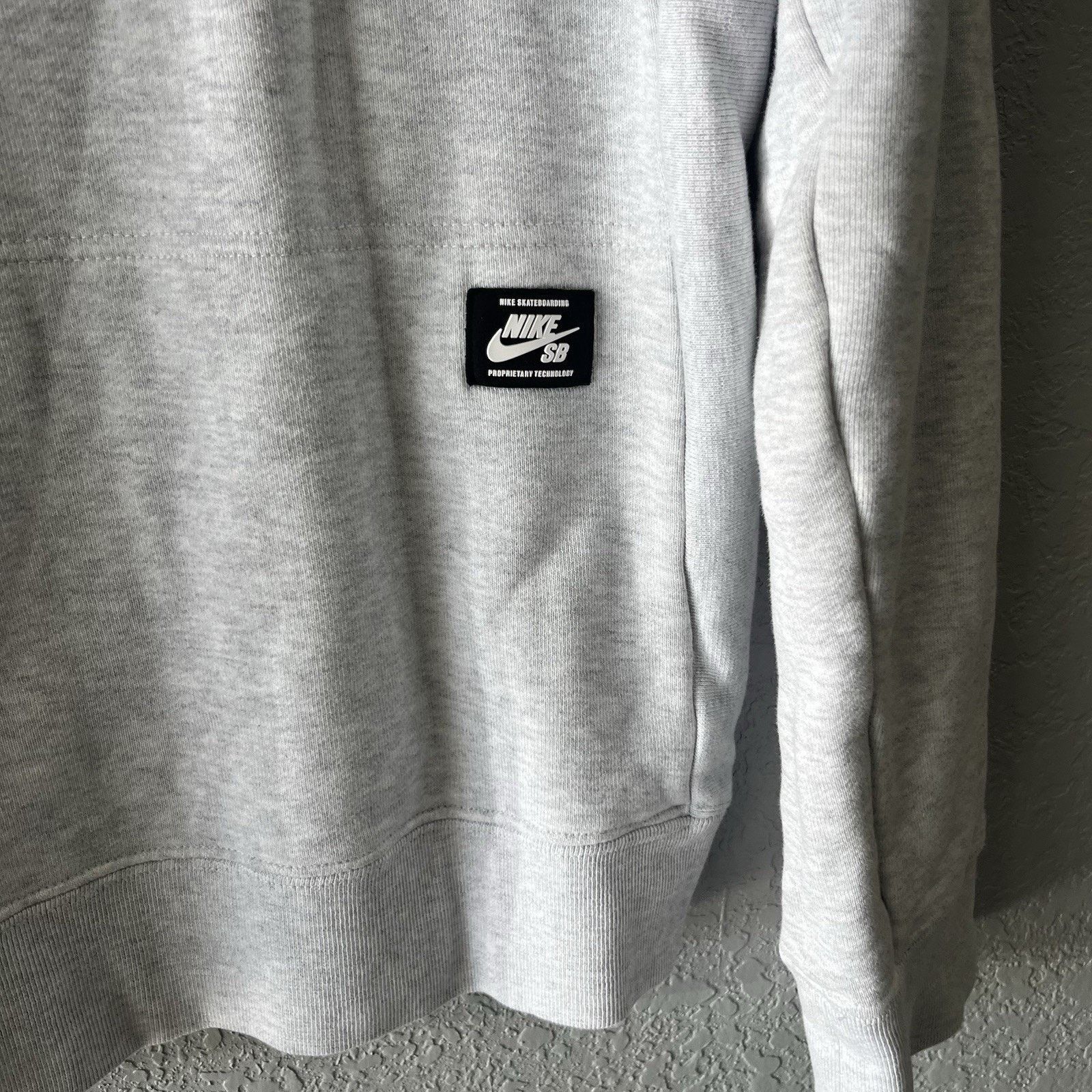 Nike 2000’s Nike SB Grey Crewneck Woman’s Large Comfy Pullover Sw Size L / US 10 / IT 46 - 7 Thumbnail