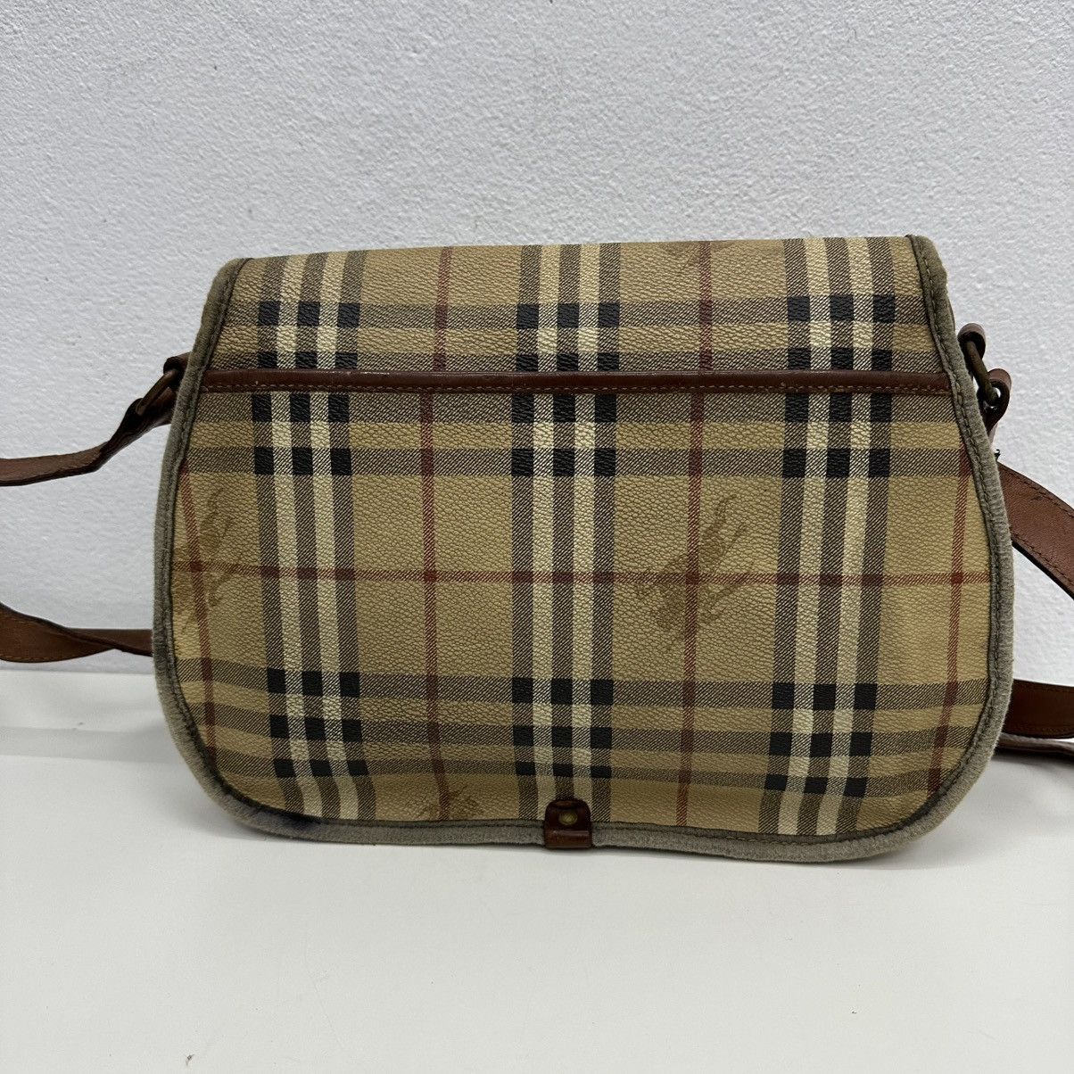 Burberry ‼️YES‼️ VINTAGE BURBERRYS NOVA CHECK SHOULDER CROSSBODY BAG Size ONE SIZE - 5 Thumbnail