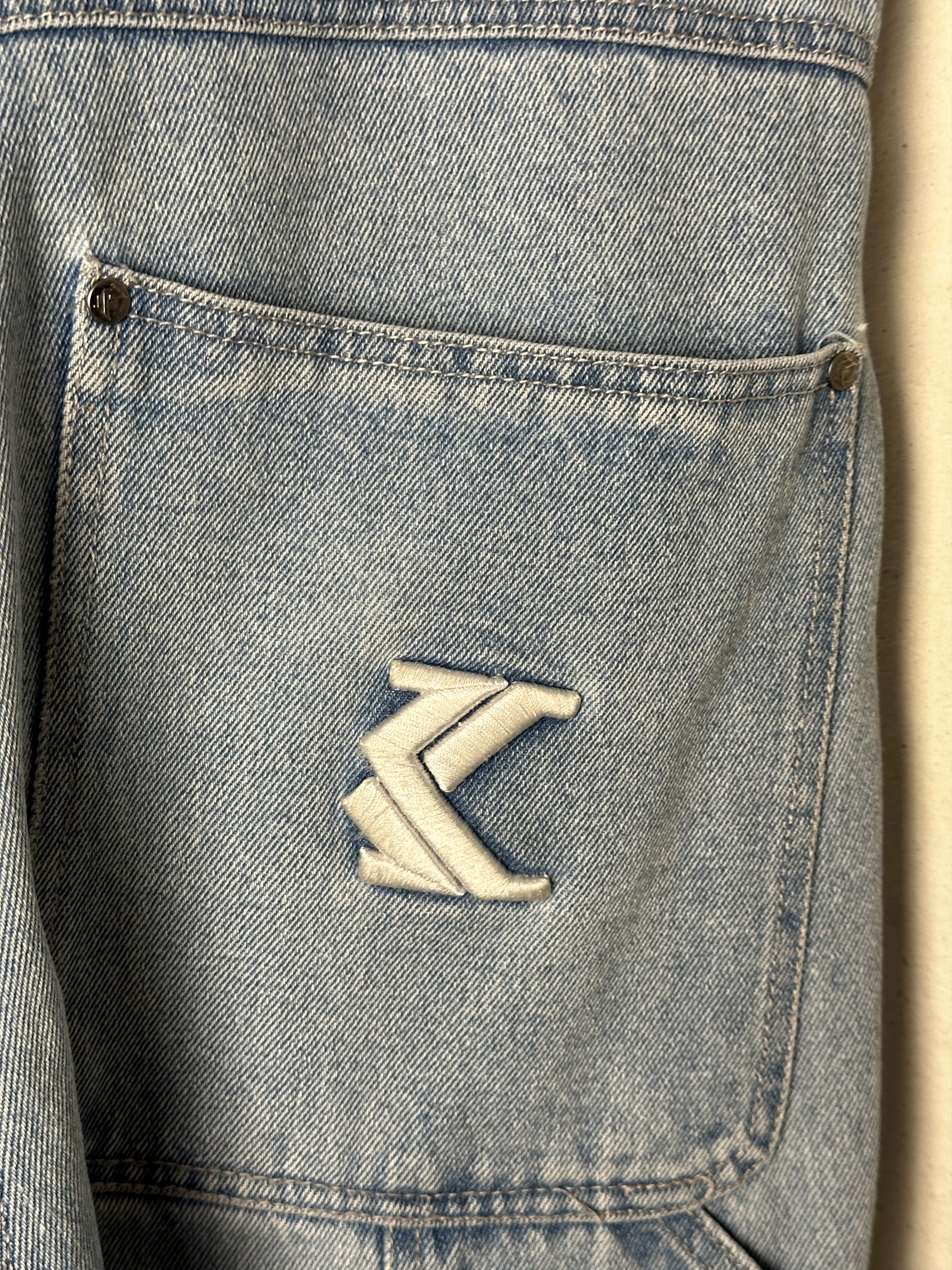 Karl Kani Karl Kani Size US 36 / EU 52 - 8 Thumbnail