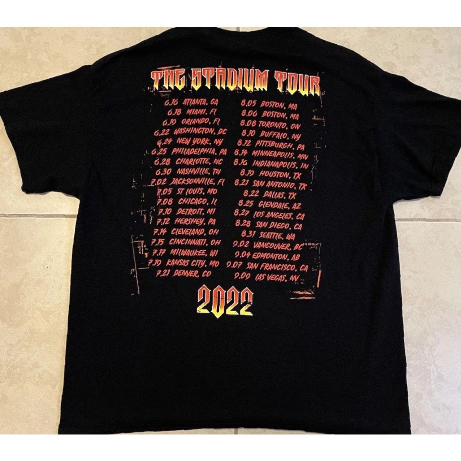 Vintage Motley Crue Def Leppard Poison Stadium Tour shirt XL Black 80s 90s Rock Punk Metal Concert Vintage Size US XL / EU 56 / 4 - 2 Thumbnail