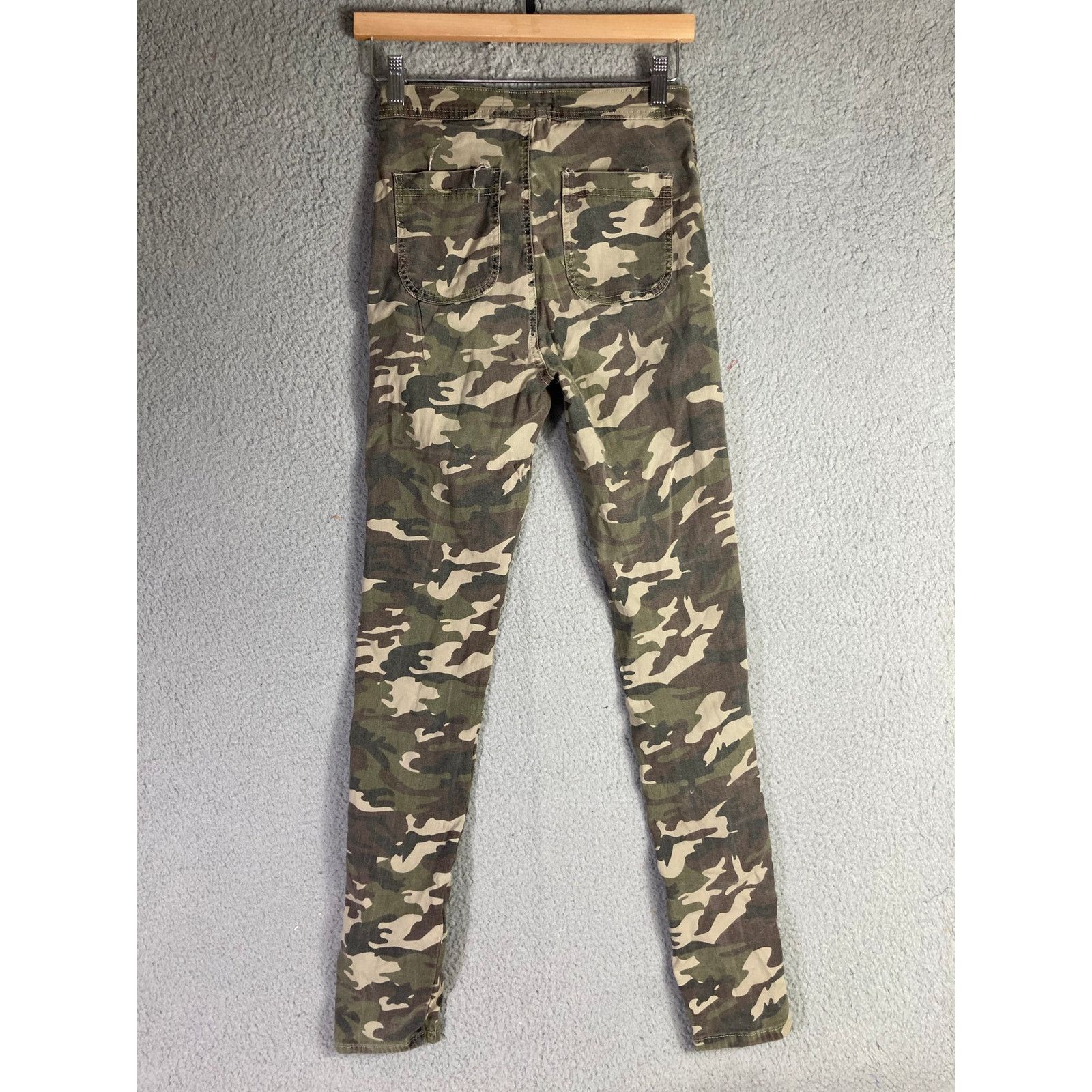 Other JC & JQ Women's Camo High Rise Skinny Jeans Size L Size 23" - 8 Thumbnail