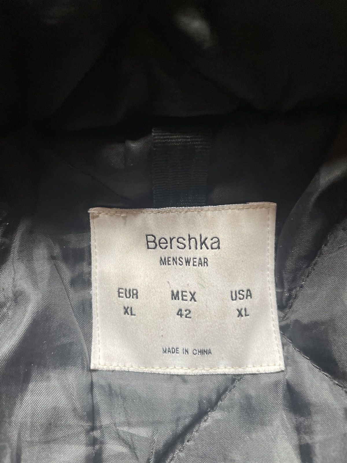 Bershka Winter jacket Black Size US L / EU 52-54 / 3 - 4 Thumbnail
