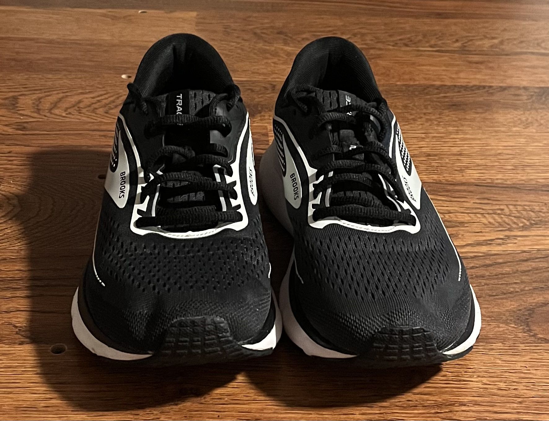 Brooks Brooks Trace Womens Running Shoes Size US 9.5 / IT 39.5 - 2 Thumbnail