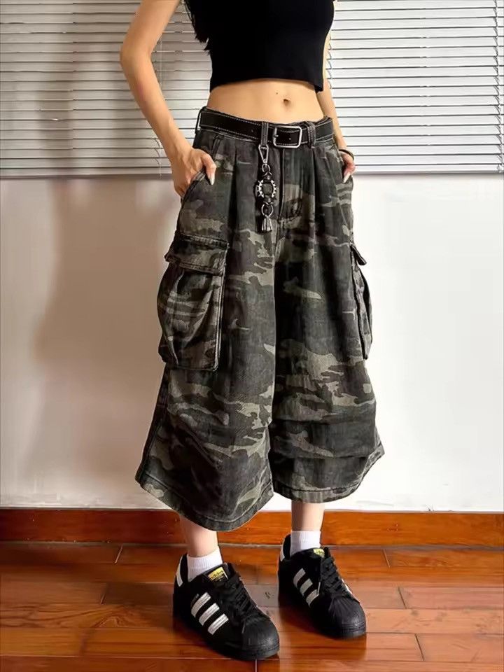Japanese Brand Summer Camouflage Loose Capris Cargo Shorts Size US 34 / EU 50 - 2 Thumbnail