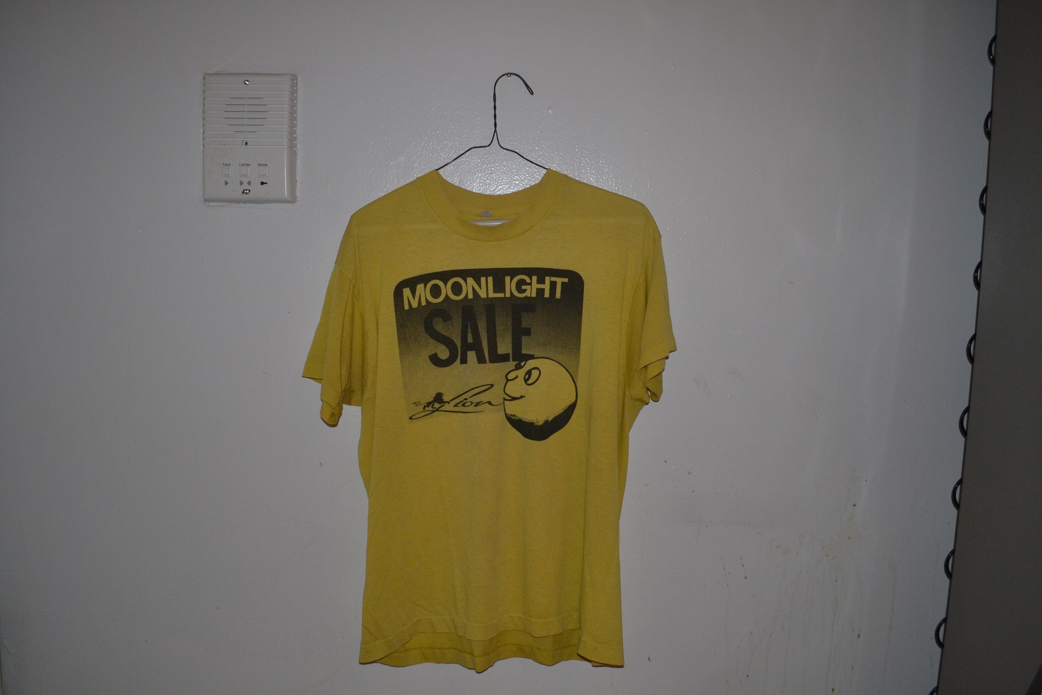 Vintage Vintage Moonlight Sale Tee Size US M / EU 48-50 / 2 - 3 Thumbnail