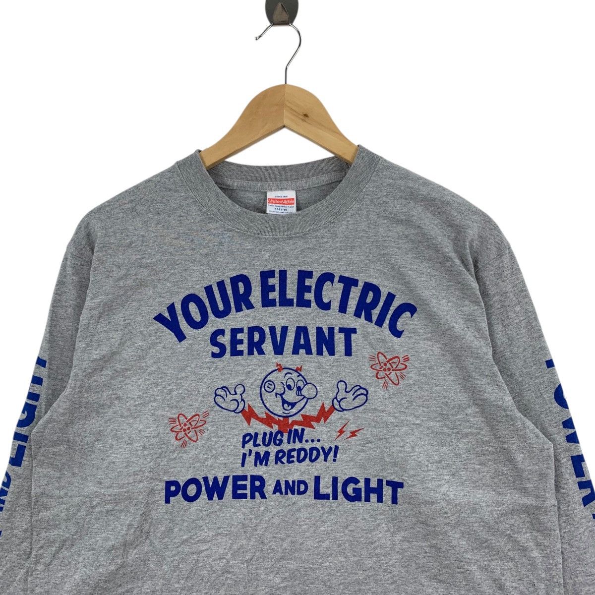 Vintage POWER AND PLUG Your Electric Servant Long Sleeve Tshirt Size US L / EU 52-54 / 3 - 2 Thumbnail