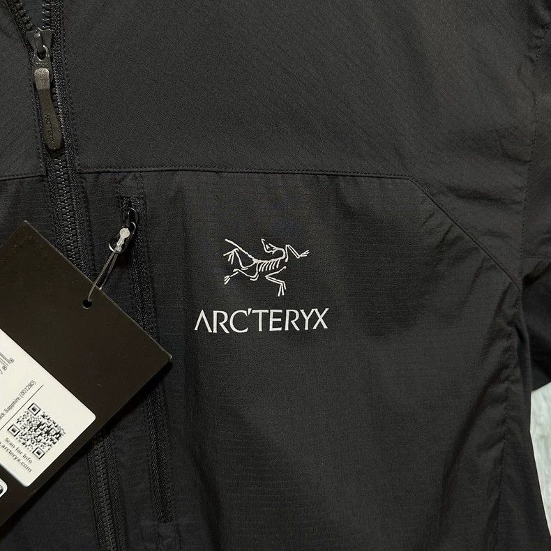 Arcteryx Squamish Hoody Windbreaker Jacket