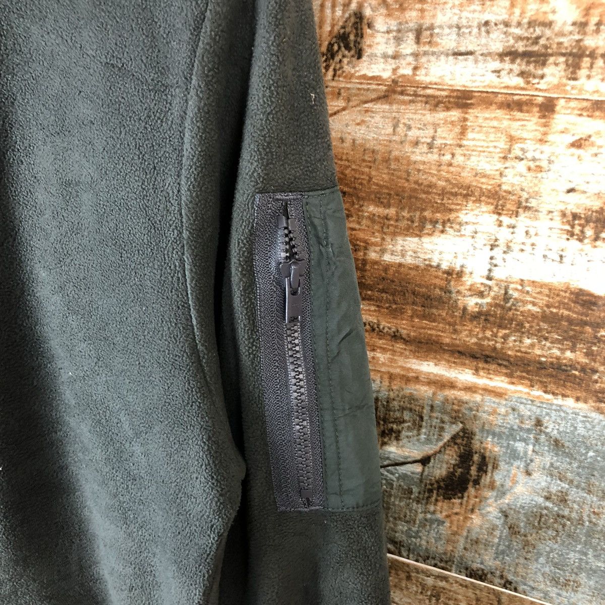 Undercover × Uniqlo DL Uniqlo X Undercover Green Hoodie sweater #A1579 Size US M / EU 48-50 / 2 - 10 Thumbnail