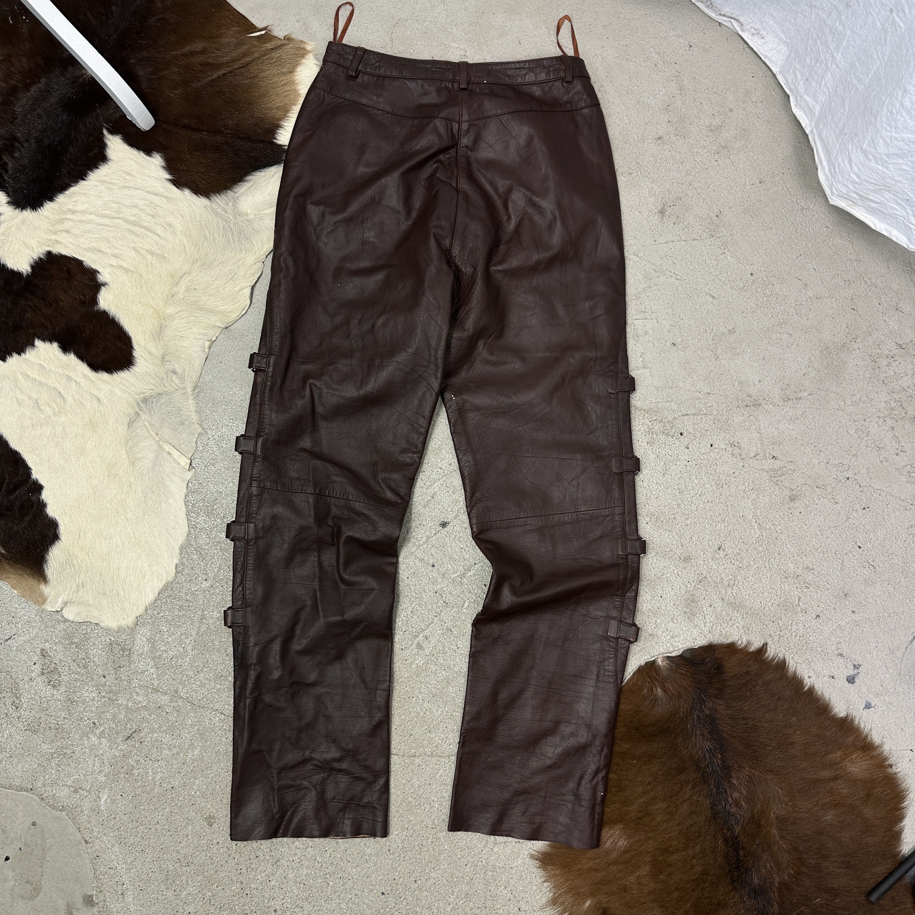 Vintage Vintage Avant Garde Grunge Leather Buckled Pants Y2K Size 26" / US 2 / IT 38 - 9 Thumbnail