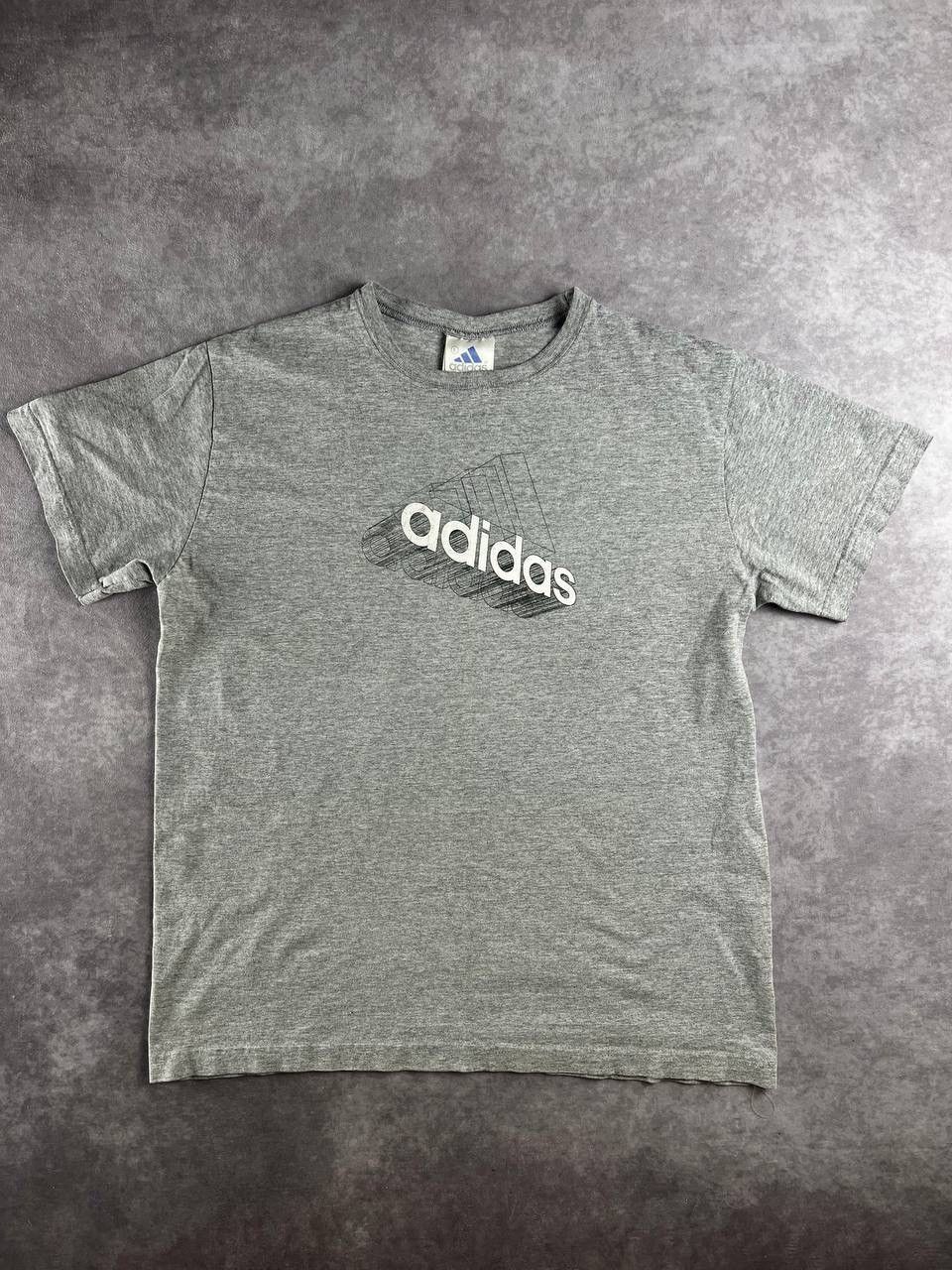 Adidas 90s Adidas Big Retro Logo Vintage Y2K Oversized T-Shirt L Size US L / EU 52-54 / 3 - 1 Thumbnail