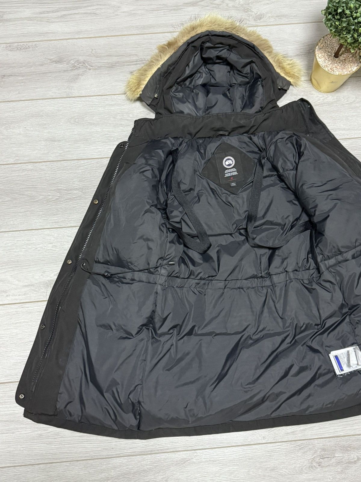 Canada Goose × Vetements Canada Goose Trillium Parka down jacket hood Coyote fur Size M / US 6-8 / IT 42-44 - 7 Thumbnail
