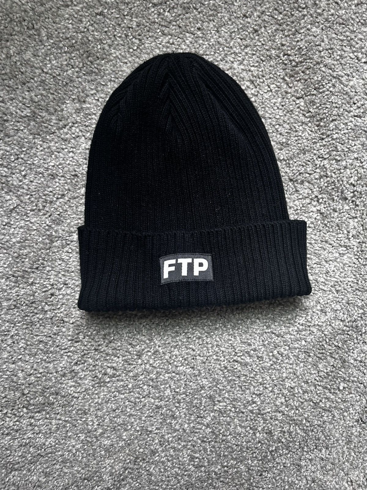 帽子 FTP FAMOUS LOGO BEANIE FTP Glow in the Dark Logo Beanie White Men's - FW21 - US