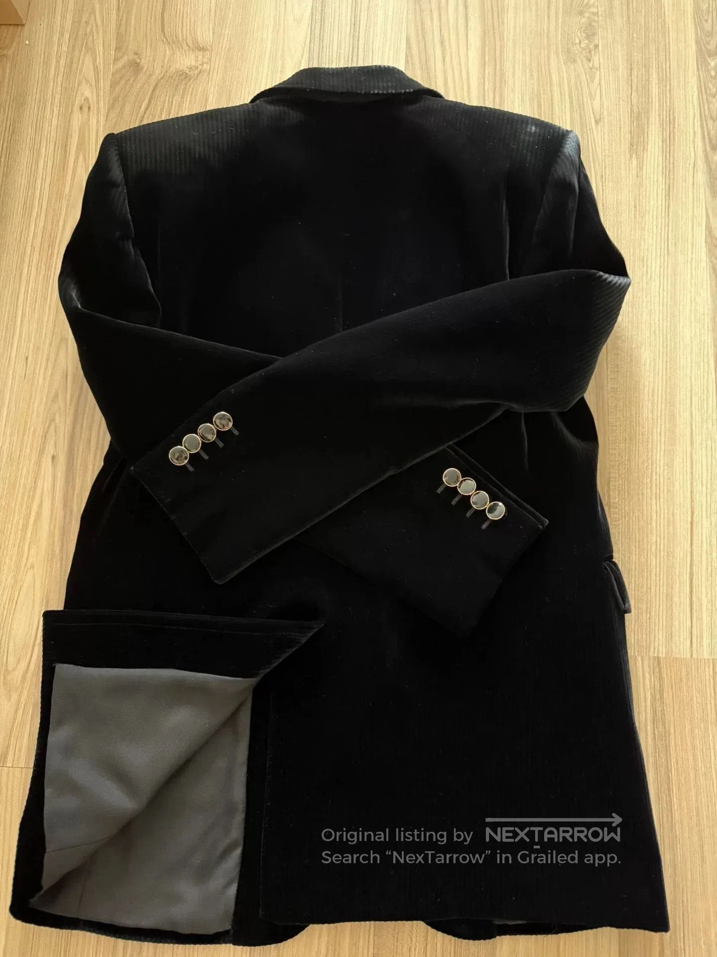 Saint Laurent Paris Saint Laurent Black Velvet Smoking Blazer. Size S / US 4 / IT 40 - 2 Thumbnail