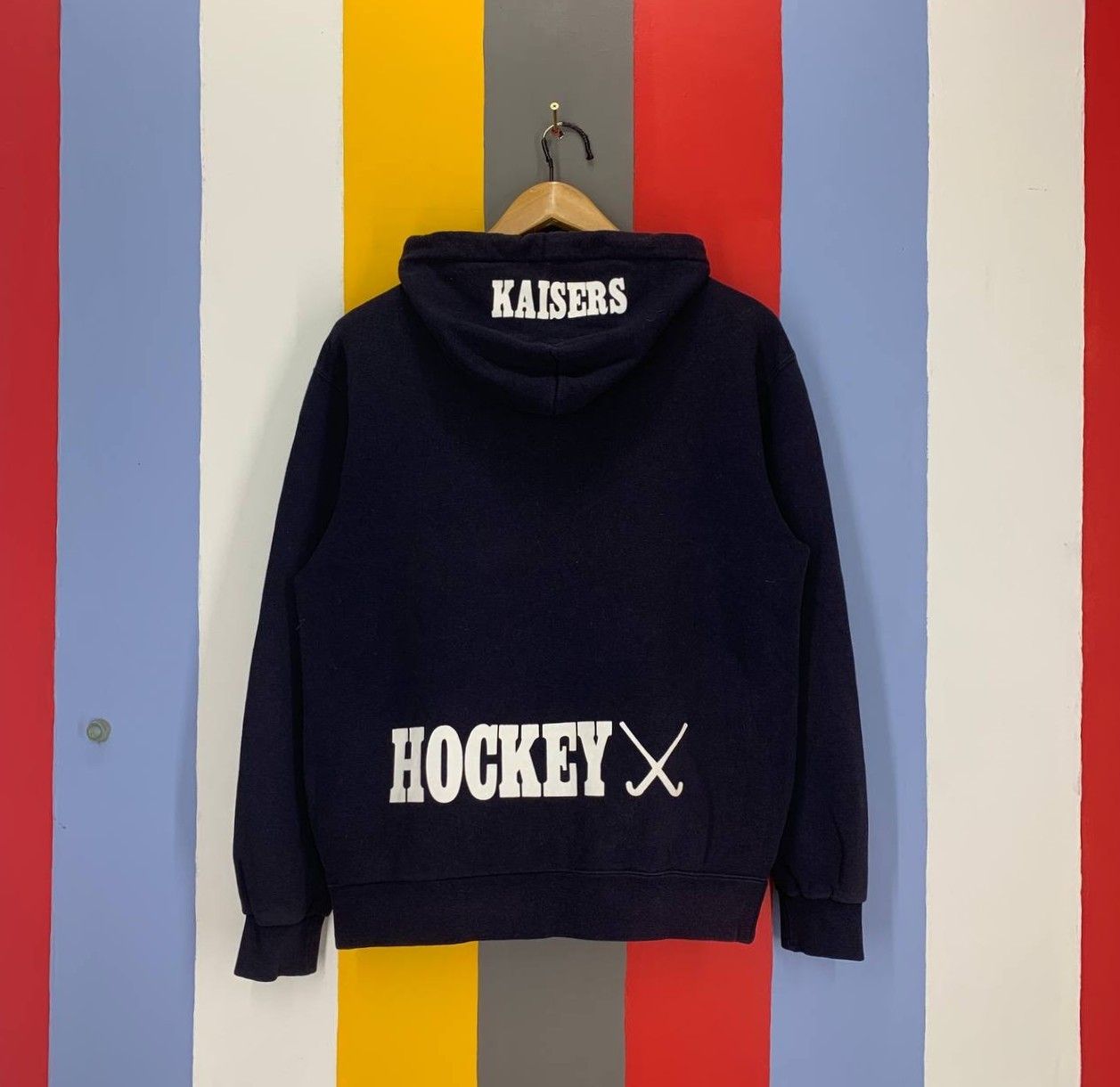 Japanese Brand Vintage KAISERS KANSAI UNIVERSITY Hoodie #2364-03 Size US M / EU 48-50 / 2 - 9 Thumbnail