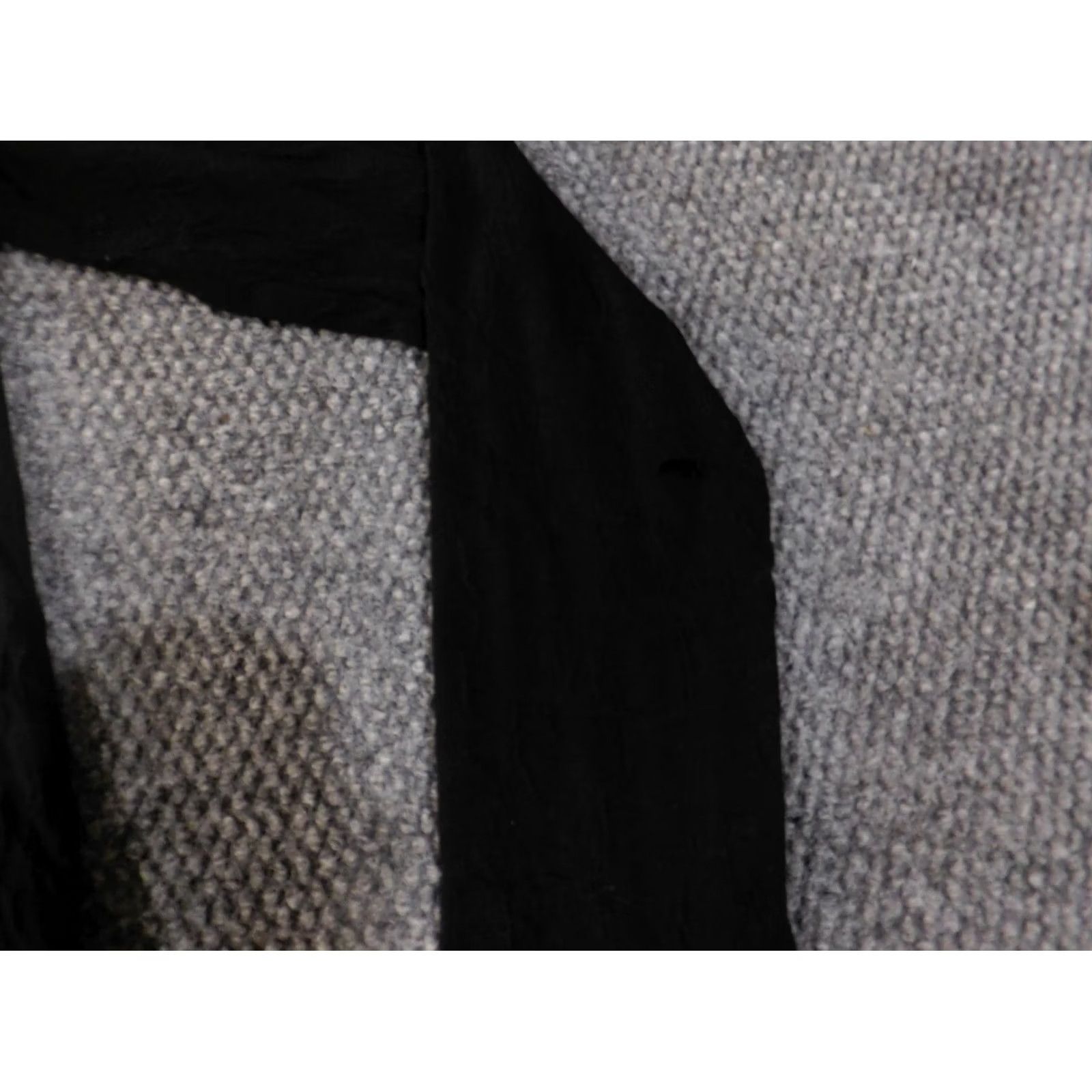 Vintage Simply Vera Vera Wang Blouse Shirt Womens M Black Crew Neck 3/4 Sleeve Knit Polyester Rayon Stretch Ruffle Casual Size M / US 6-8 / IT 42-44 - 4 Thumbnail