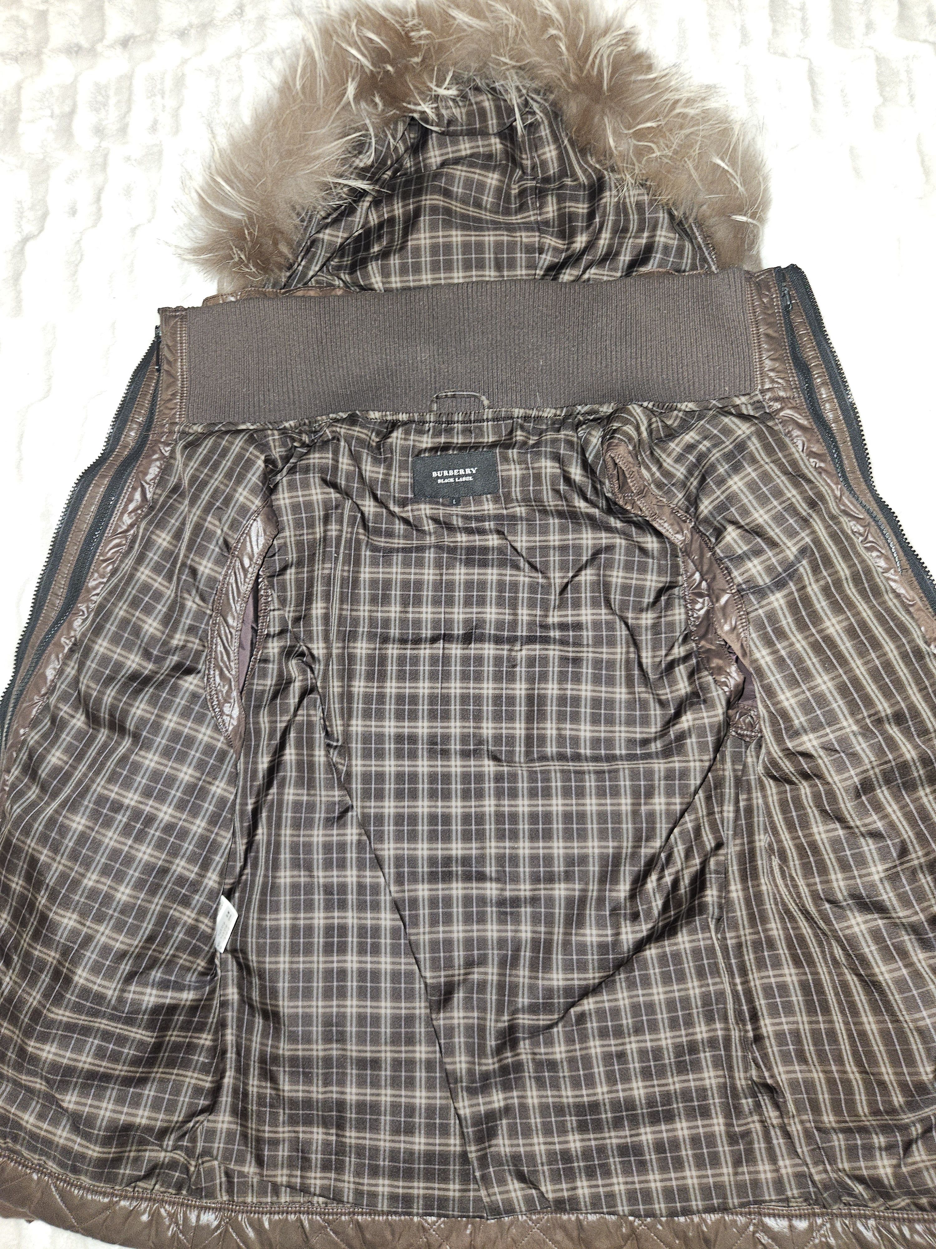 Burberry Vintage 00’s Burberry Black Label Fur Puffer Jacket Size US L / EU 52-54 / 3 - 2 Thumbnail