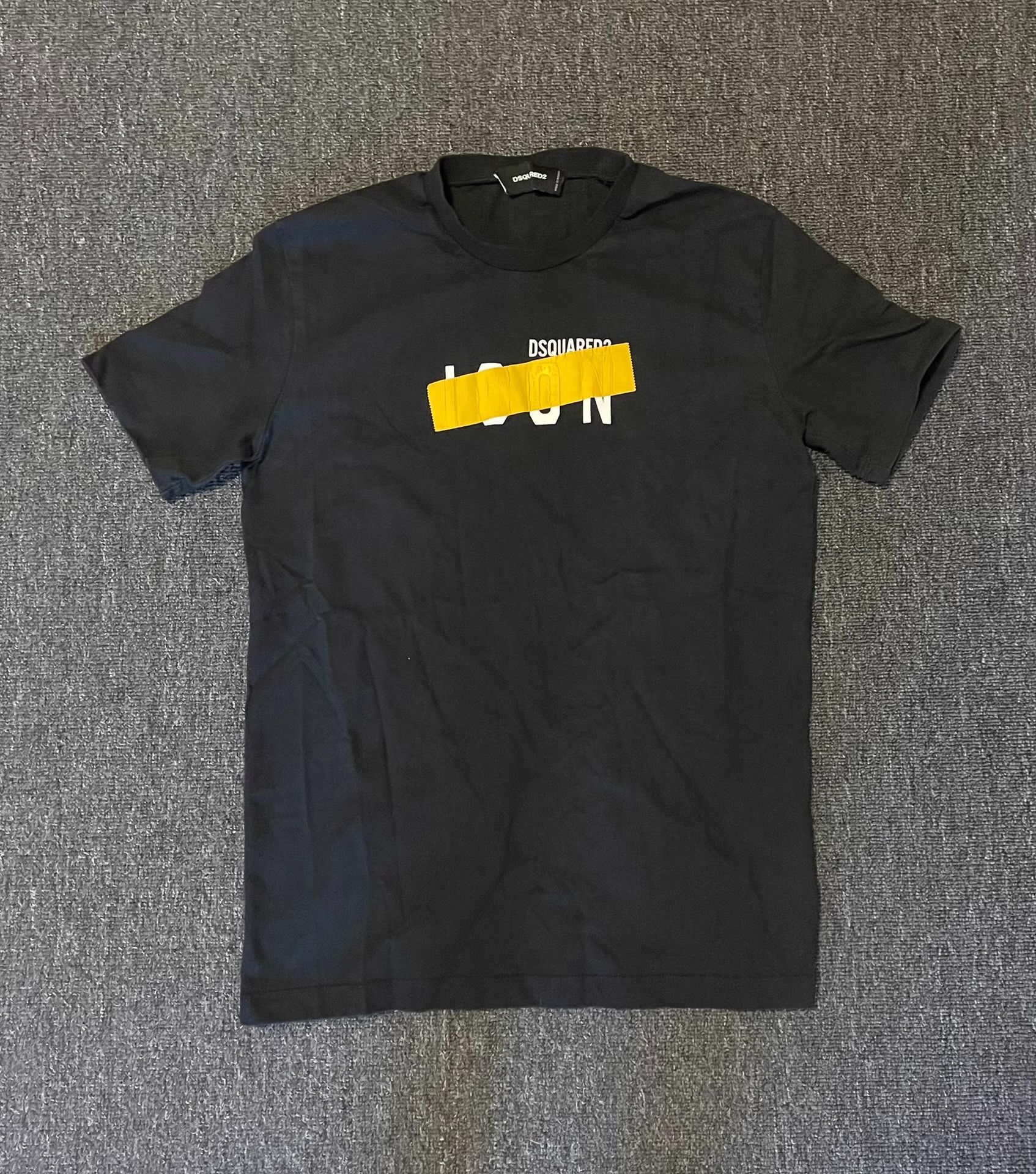 Dsquared2 DSquared2 D2 Short Sleeve T-Shirt Size US M / EU 48-50 / 2 - 1 Thumbnail