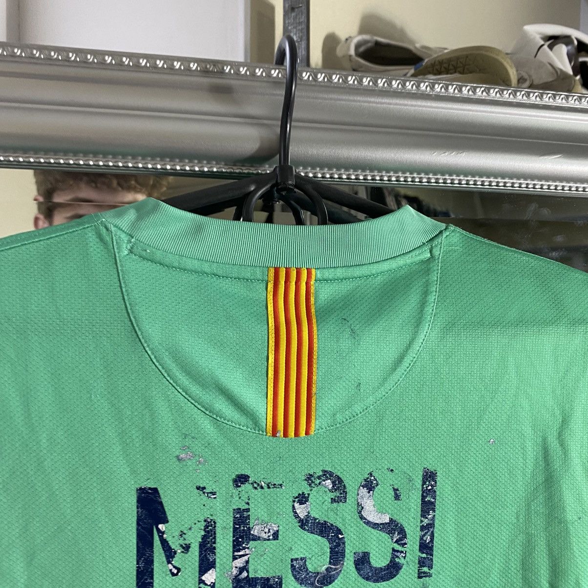 Nike Soccer jersey Barcelona Messi 10 size S Size US S / EU 44-46 / 1 - 3 Thumbnail