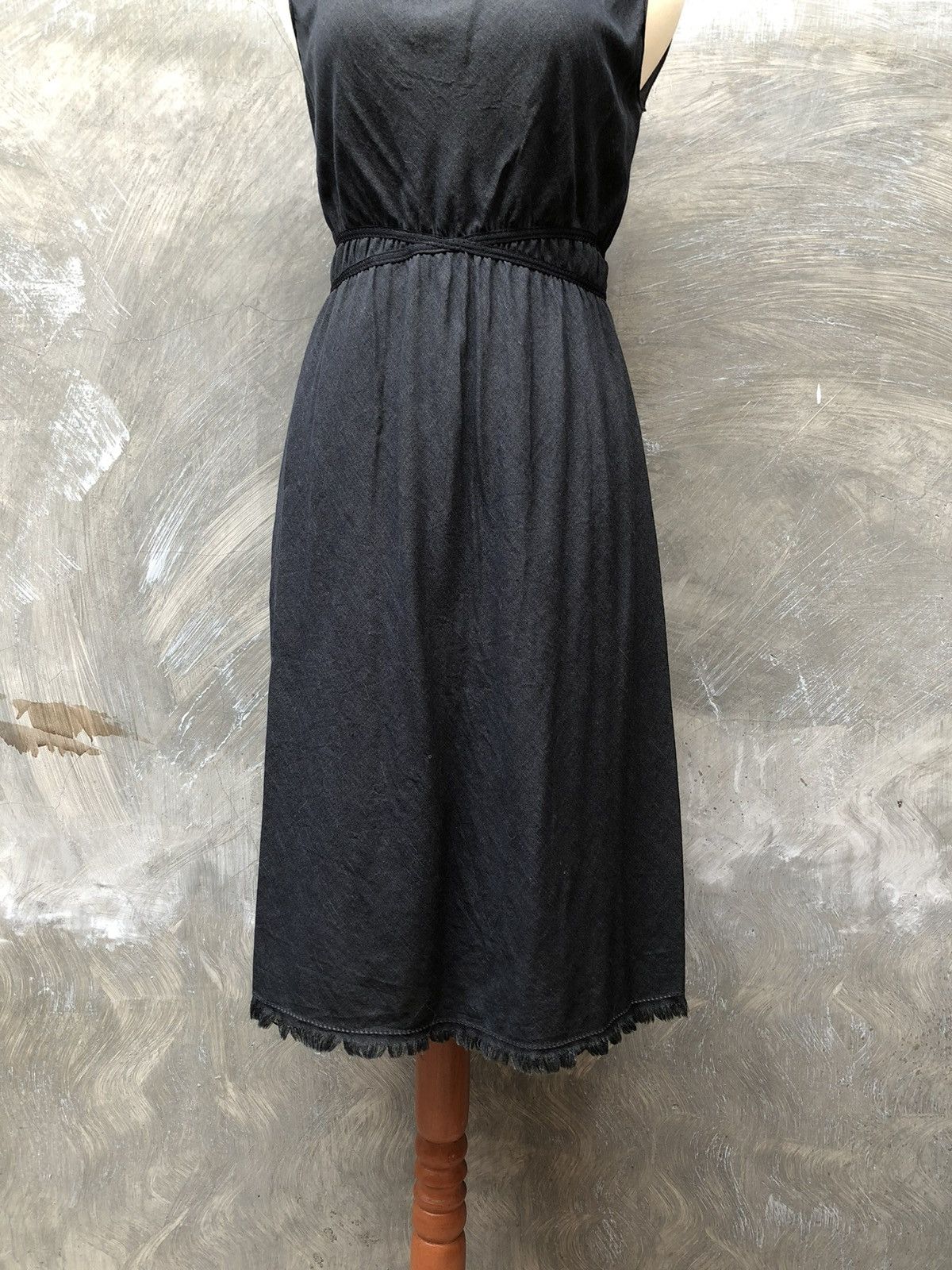 Louis Vuitton Louis Vuitton Paris Women Black Midi Dress Size S / US 4 / IT 40 - 3 Thumbnail